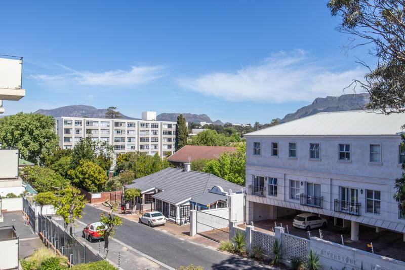 To Let 2 Bedroom Property for Rent in Wynberg Upper Western Cape